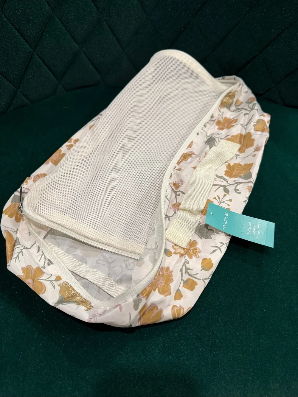 NWT - Maurices 3pc Packing Cube Set - White, tan and green patterns